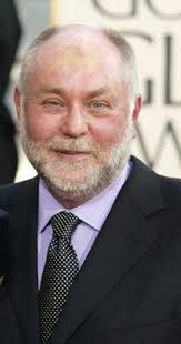 How tall is Robert David Hall?